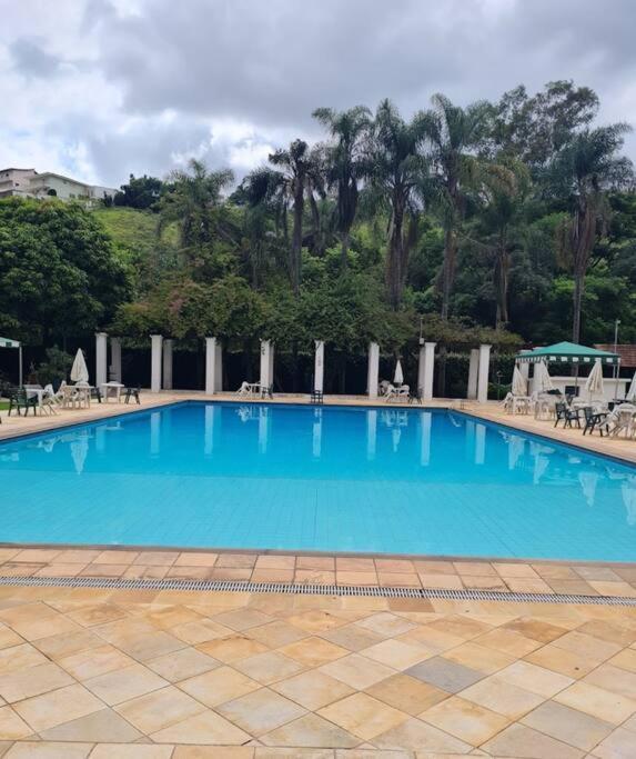 Apartamento Condominio Quisisana Centro Pocos De Caldas Lazer Completo, Uma Estrutura De Resort Exterior photo